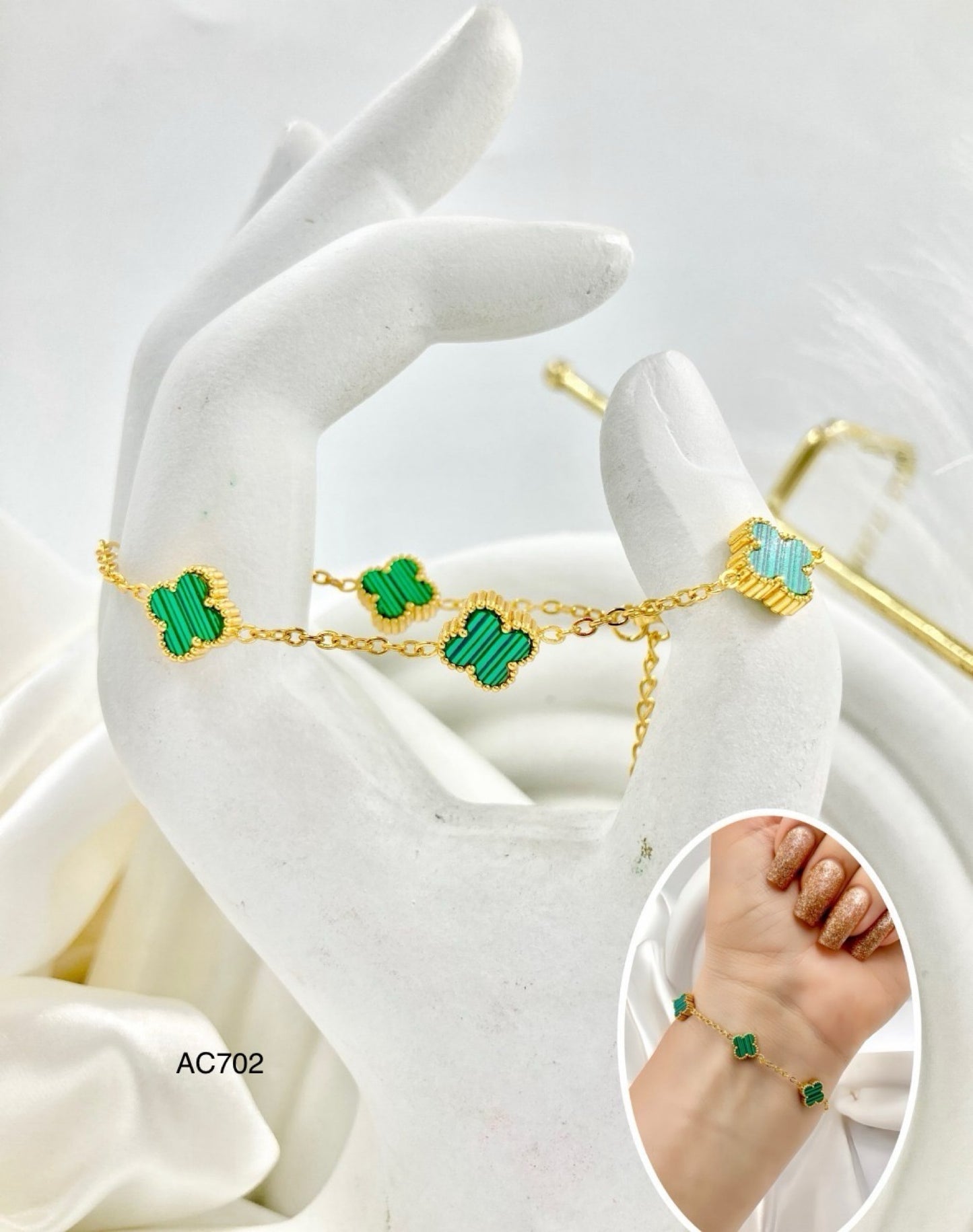 AC702 - PULSERA EN ACERO
