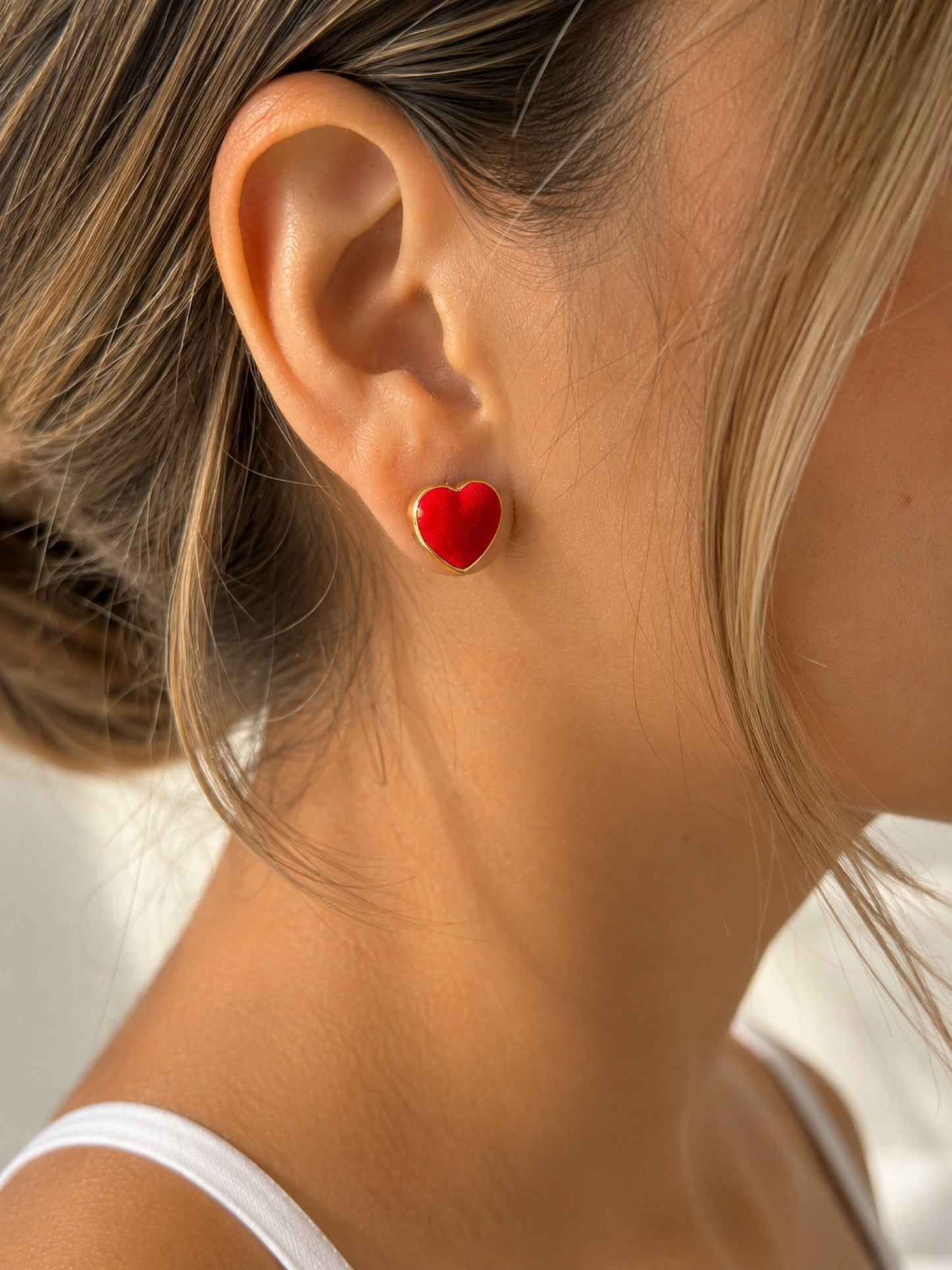 RA7384 - TOPO EN RODIO CORAZÓN ROJO