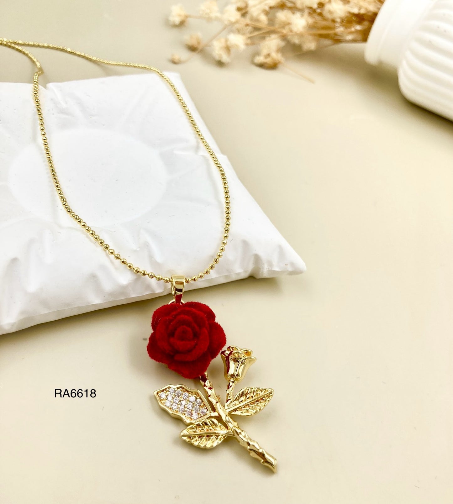 RA6618 - DIJE DE ROSA ROJA CON CADENA RODIO