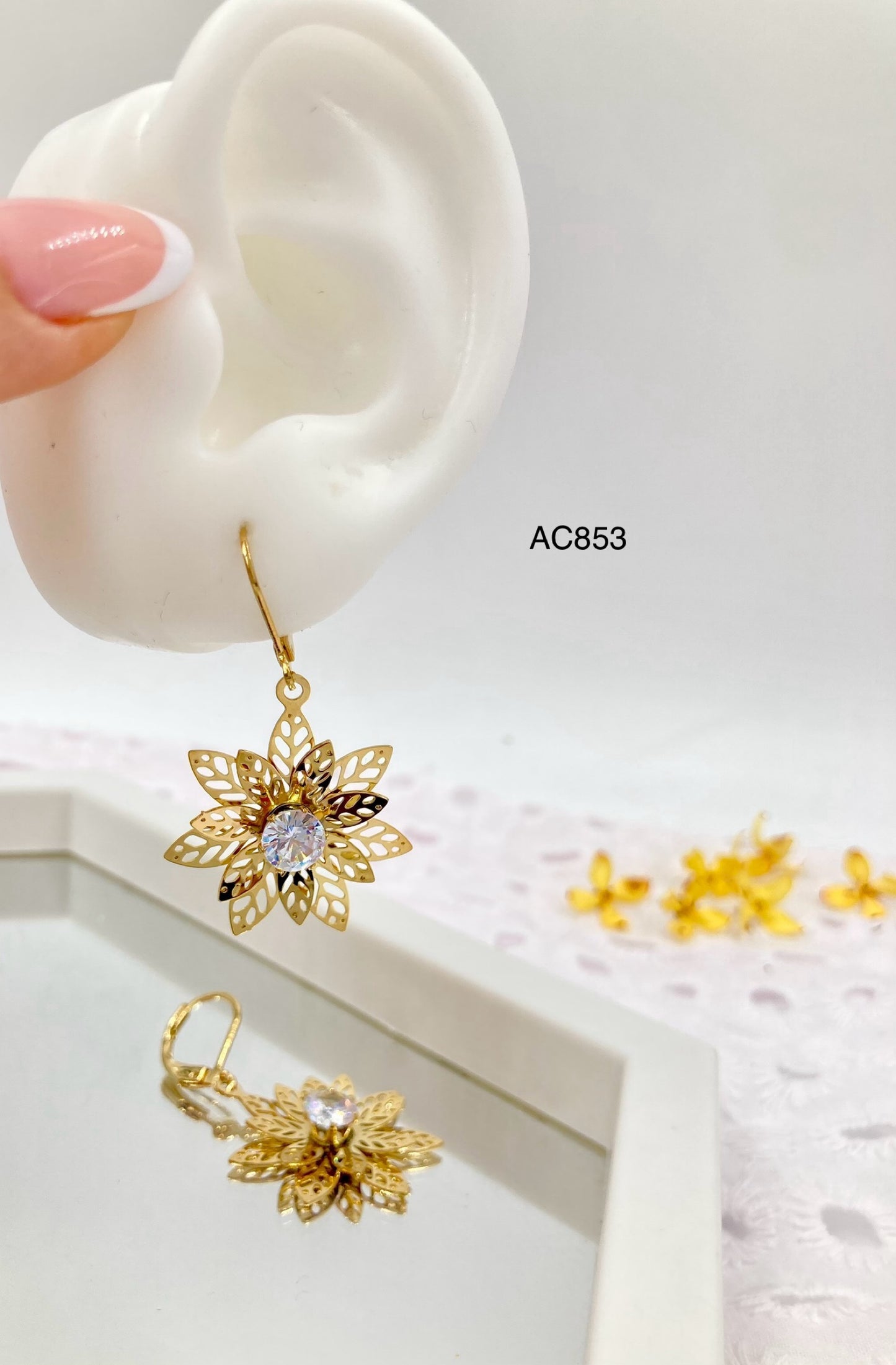 AC853 - ARETE EN ACERO