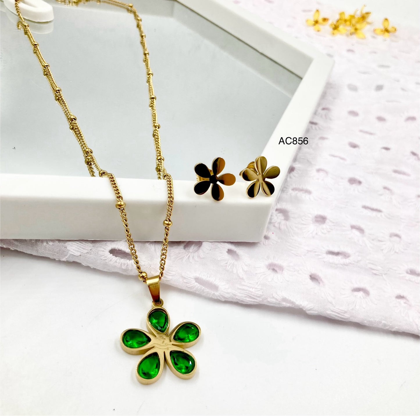 AC856 - JUEGO EN ACERO