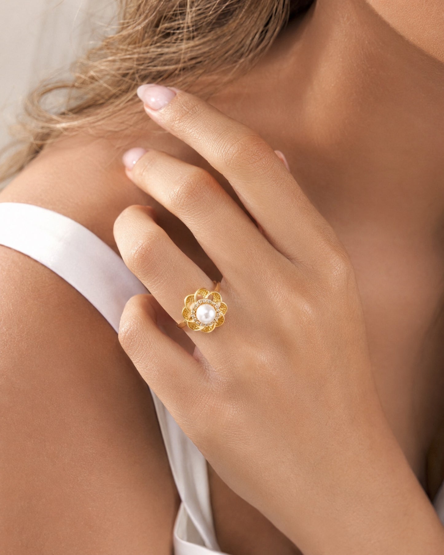 RA7399 - ANILLO EN RODIO