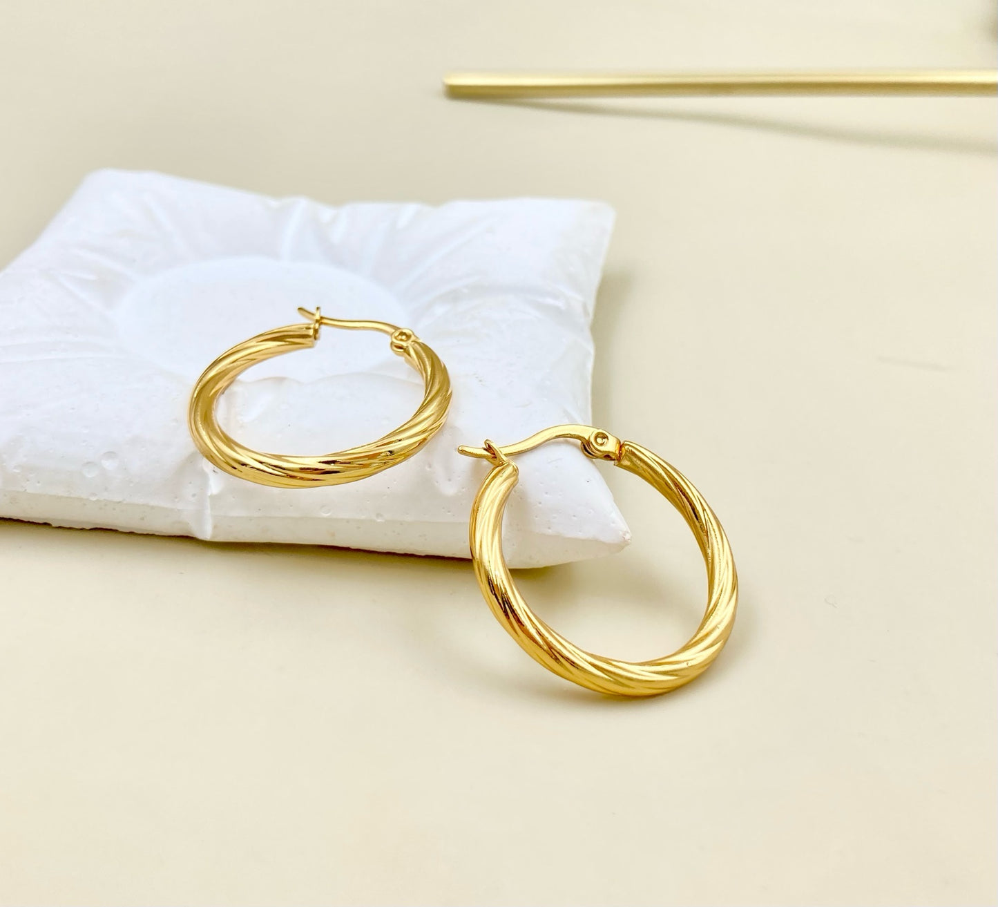 AC1115 - CANDONGA ACERO TORNEADA GRANDE