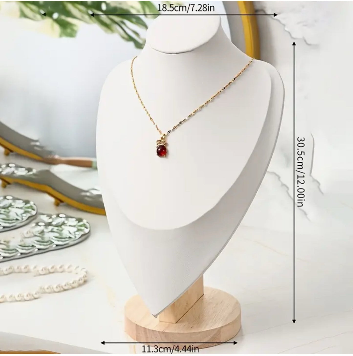 EX103 - EXHIBIDOR CUELLERO 30.5 CM DE ALTO POR 18.5 CM DE ANCHO