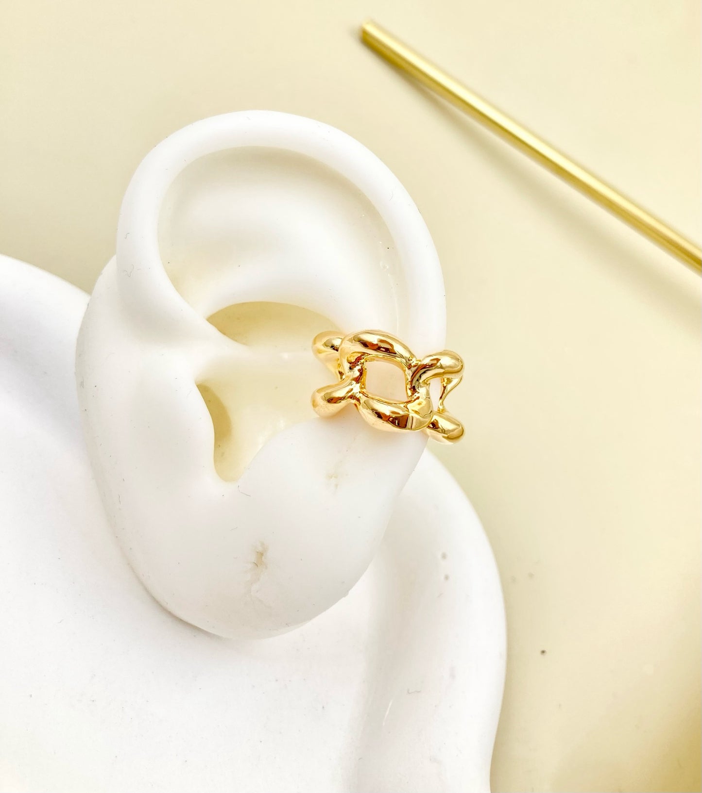 RA4713 - EARCUFF RODIO