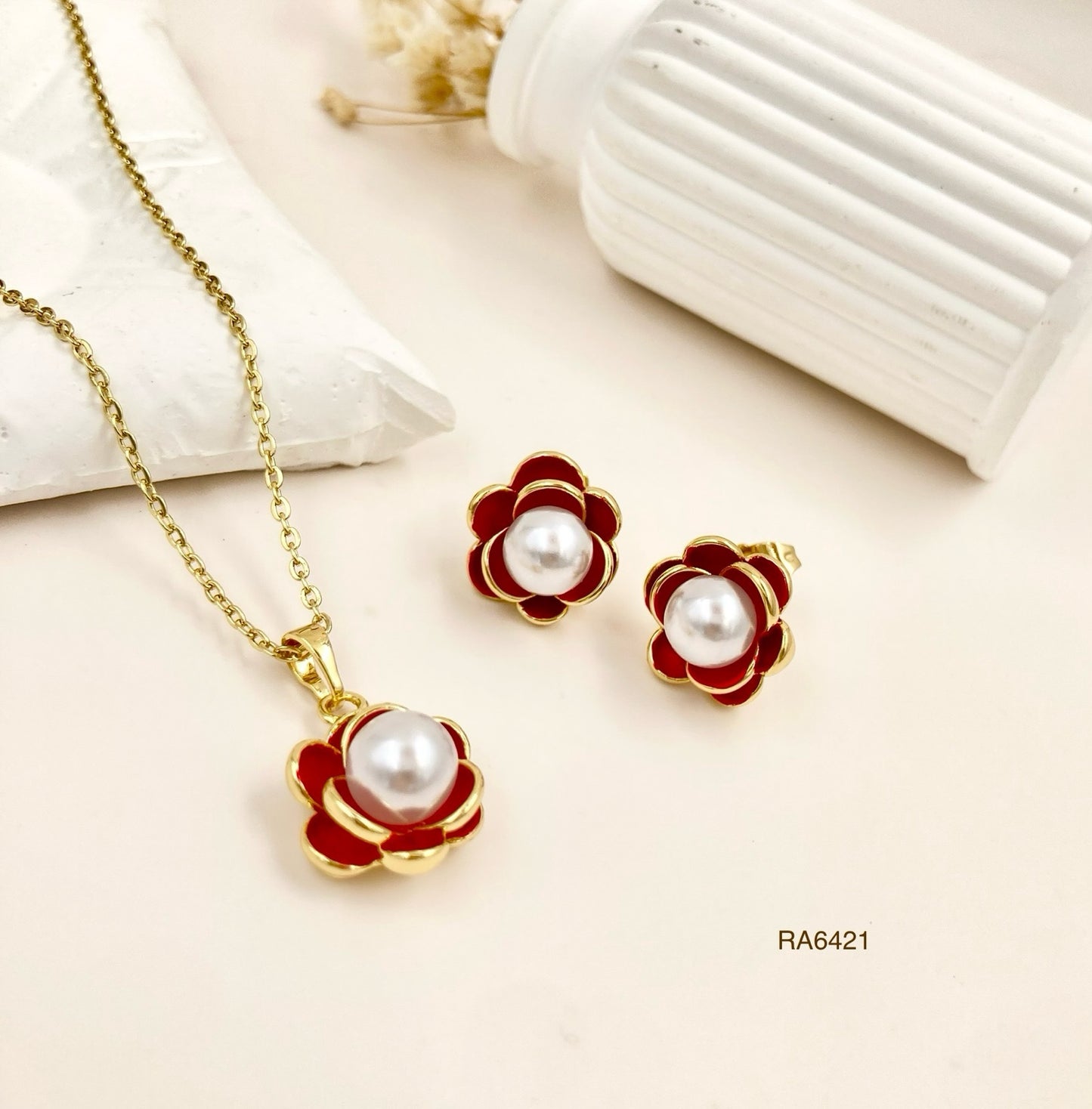 RA6421 - JUEGO FLOR ROJO RODIO