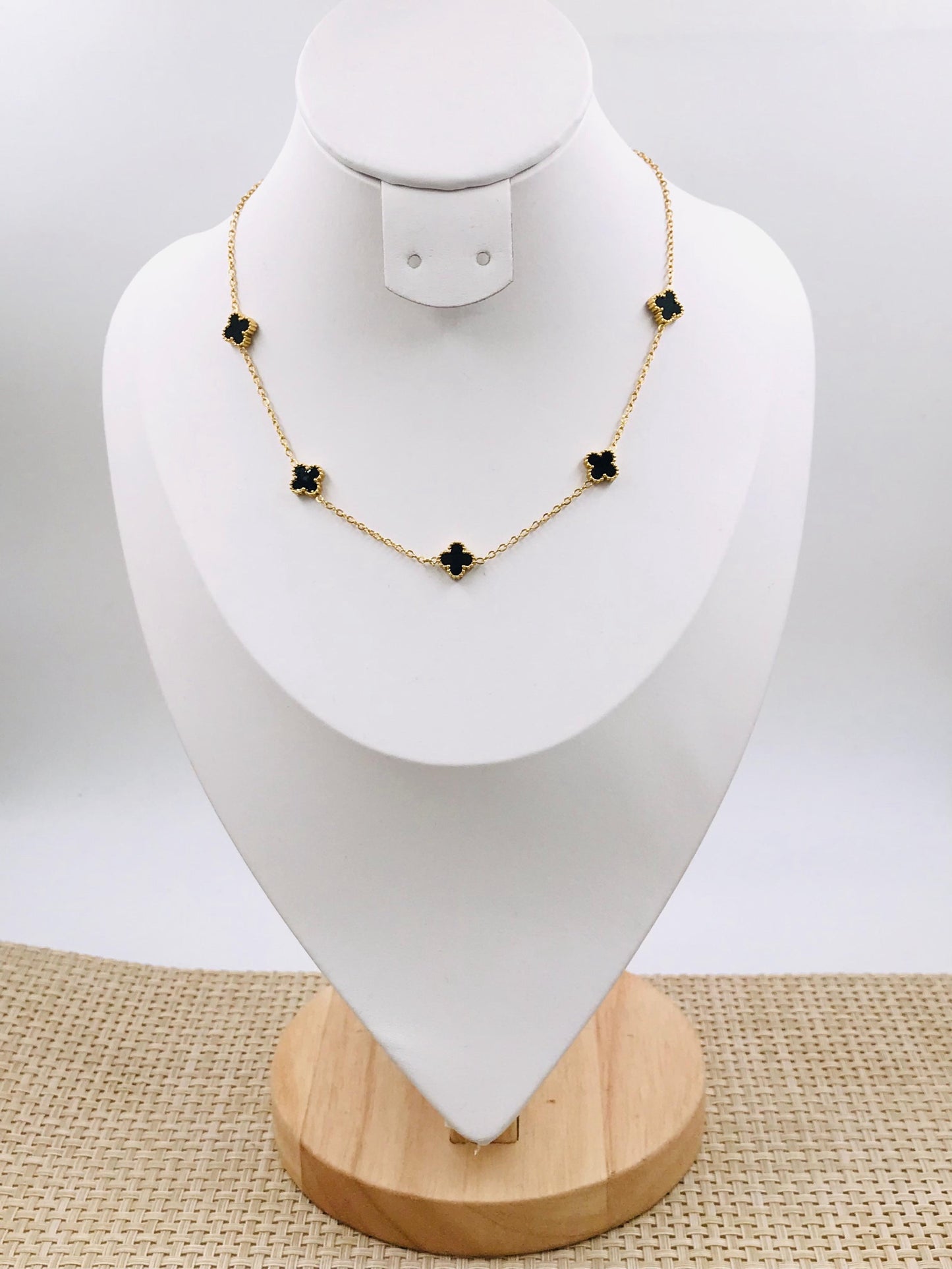 AC1028 - COLLAR EN ACERO