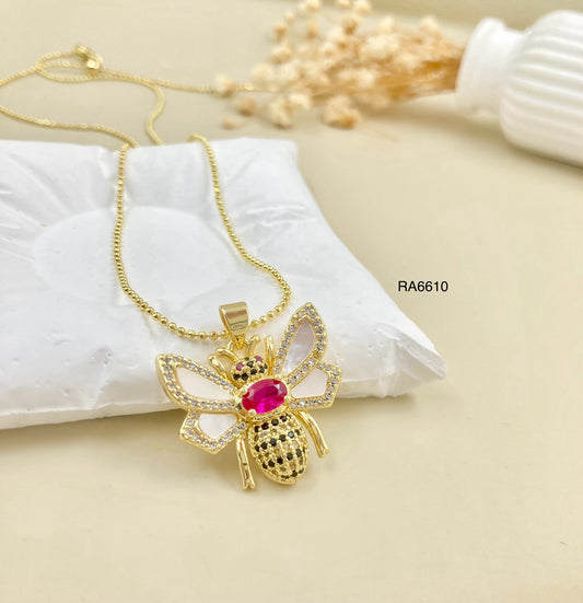 RA6610 - DIJE AVISPA CON CADENA RODIO