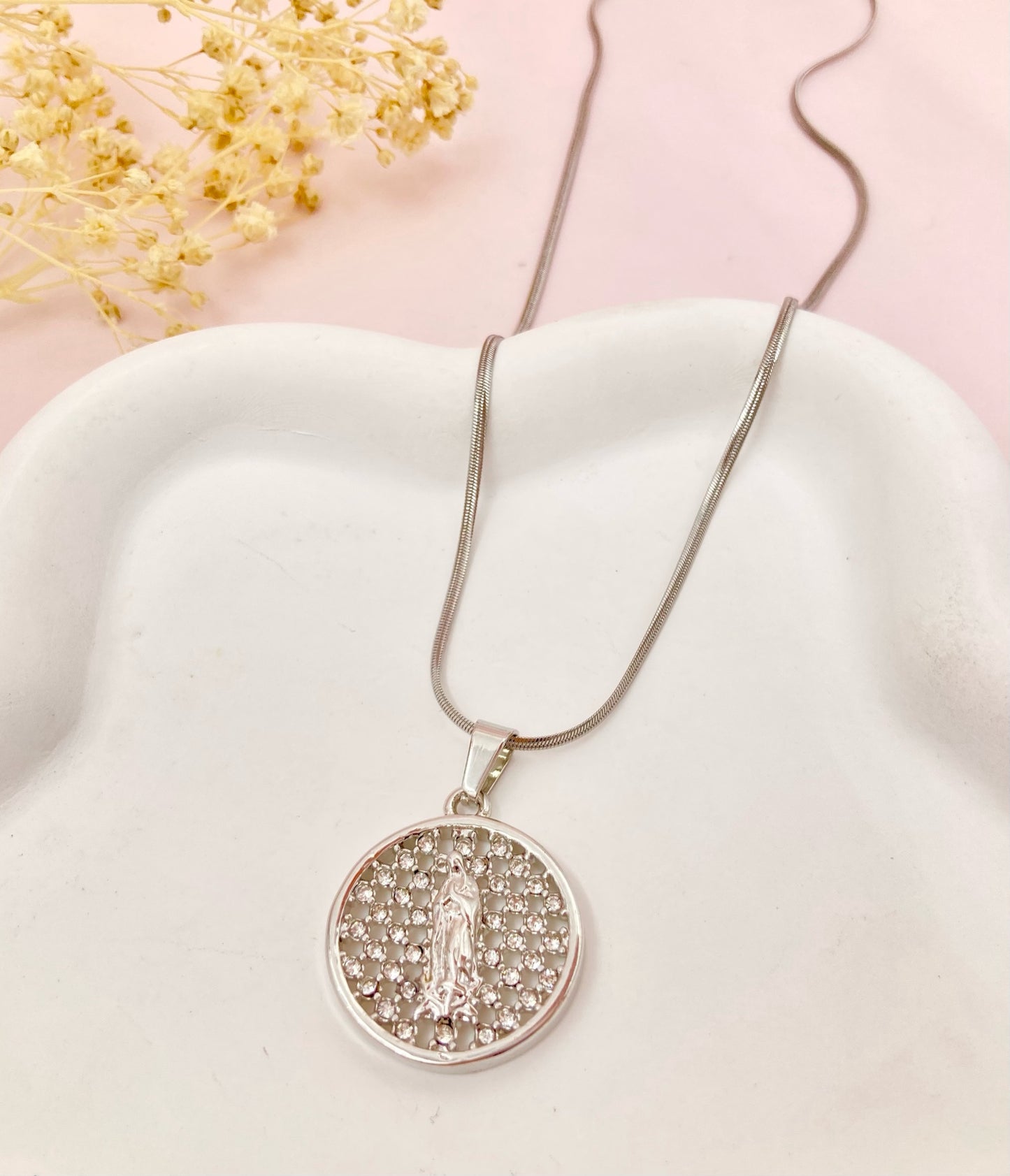 AC1297 - DIJE CON CADENA EN ACERO