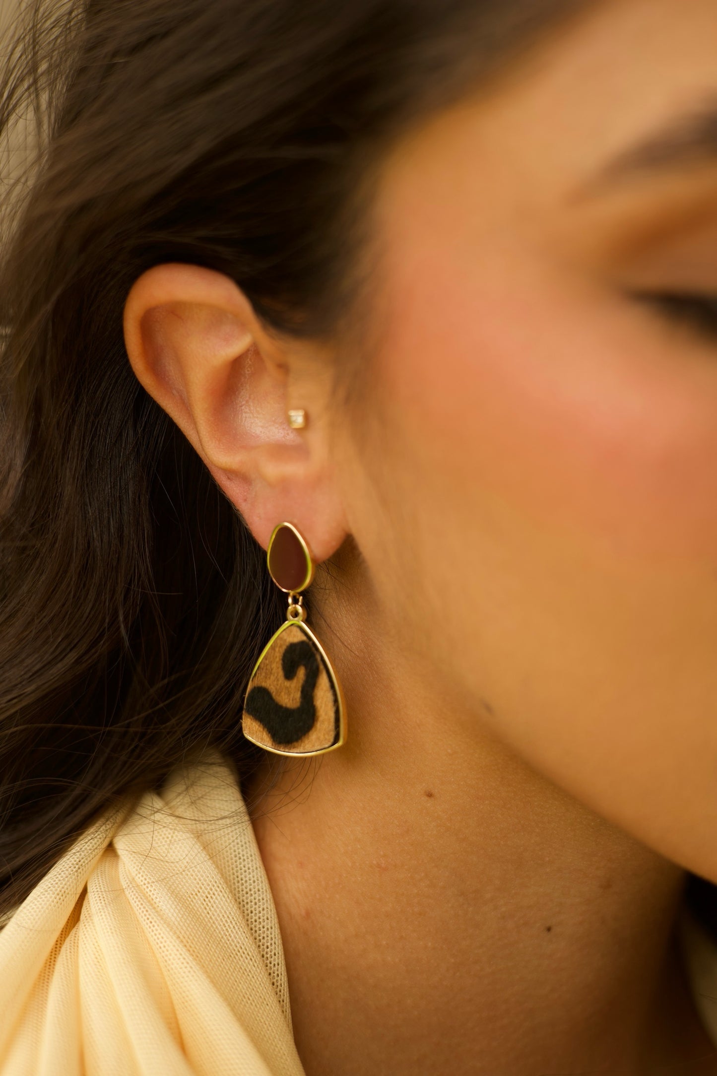 AC1084 - ARETE EN ACERO ANIMAL PRINT