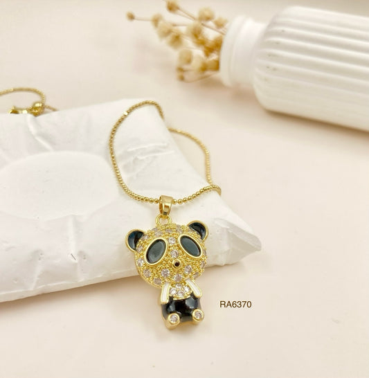 RA6370 - DIJE OSO PANDA CON CADENA RODIO