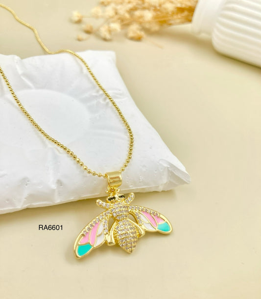 RA6601 - DIJE POLILLA CON CADENA RODIO